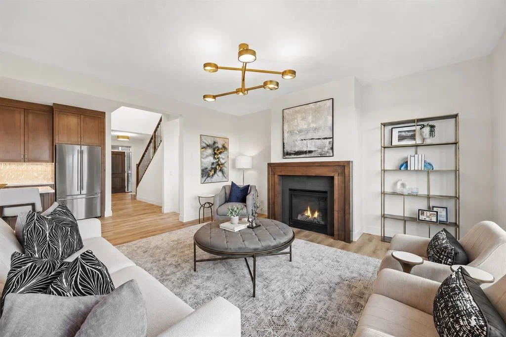 460 Discovery Place SW, Calgary — photo 5 of 42