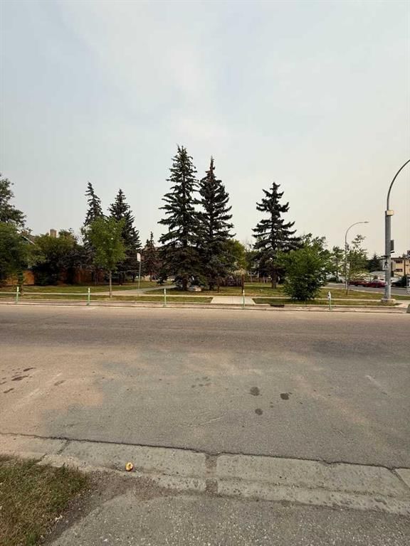 1703 12 Avenue SW, Calgary — photo 4 of 4