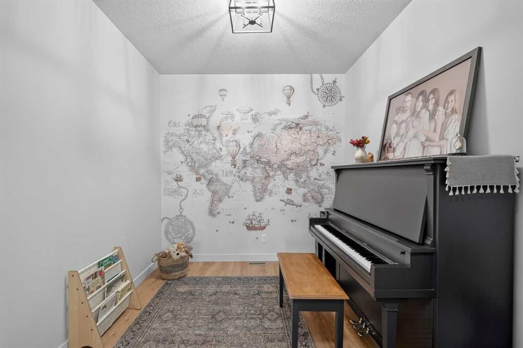 16 Legacy Manor SE, Calgary — photo 5 of 50