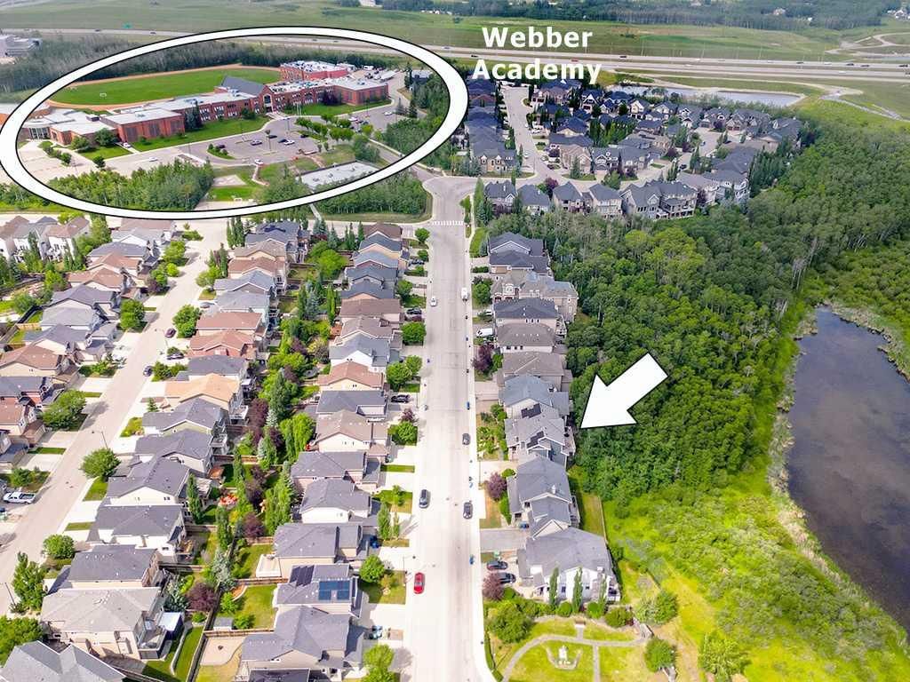 9318 14 Avenue SW, Calgary — photo 4 of 50