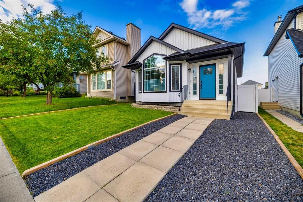 1105 Country Hills Circle NW, Calgary — photo 3 of 39