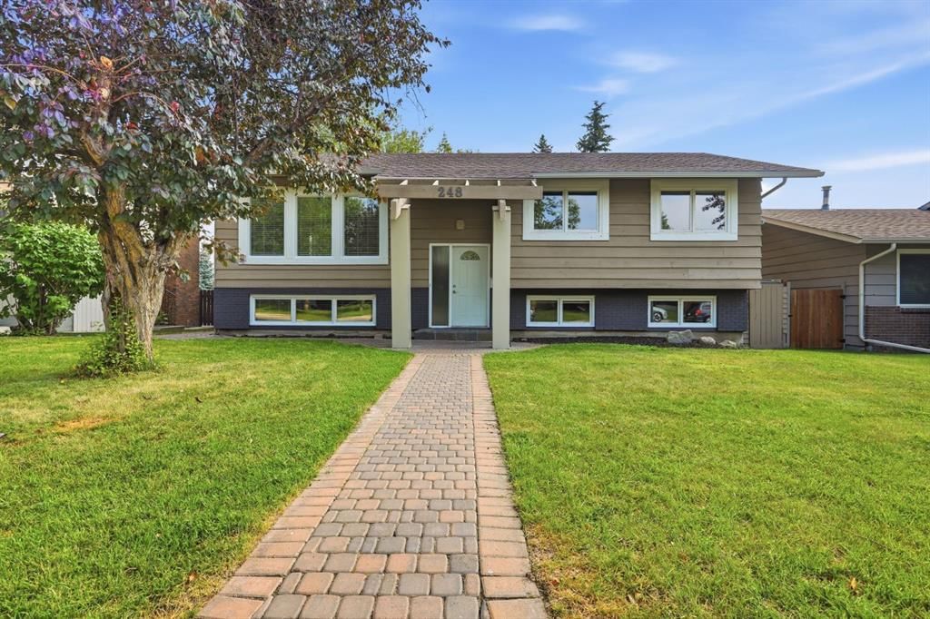 248 Parkland Crescent SE, Calgary — main listing photo