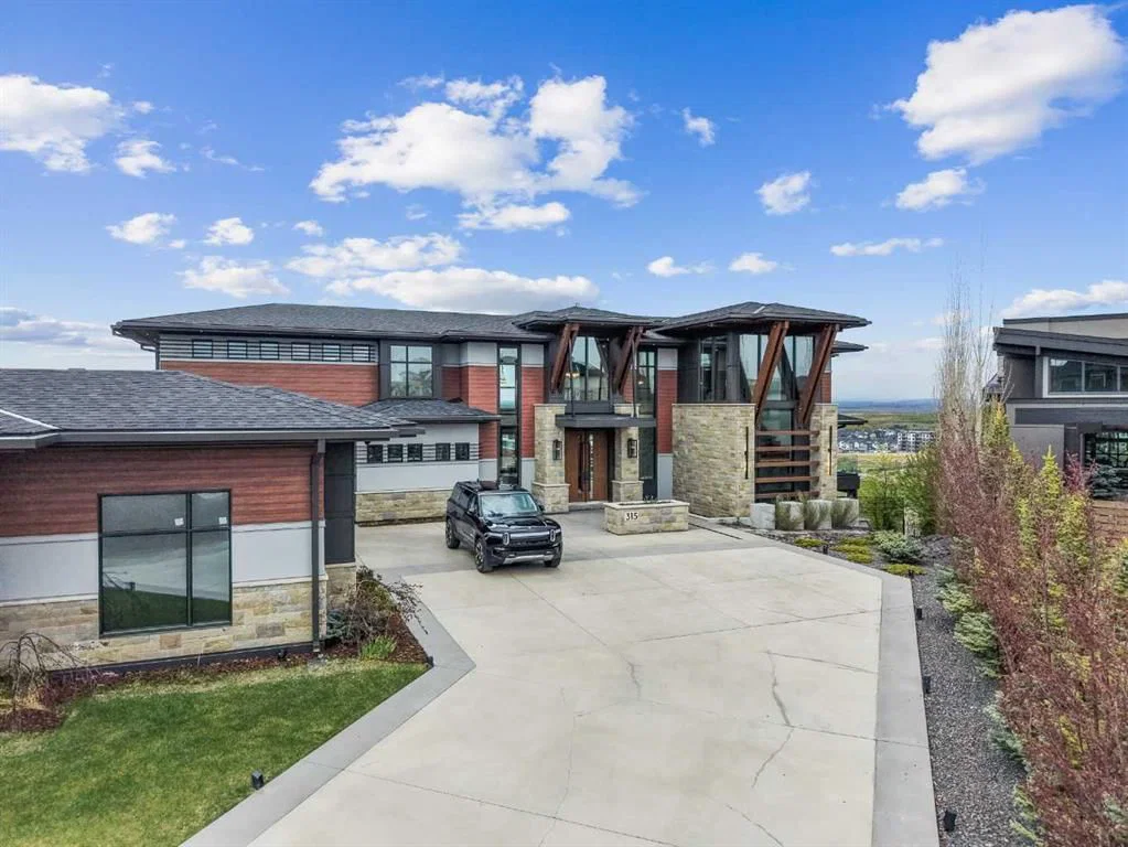 315 Aspen Ridge Place SW, Calgary — main listing photo