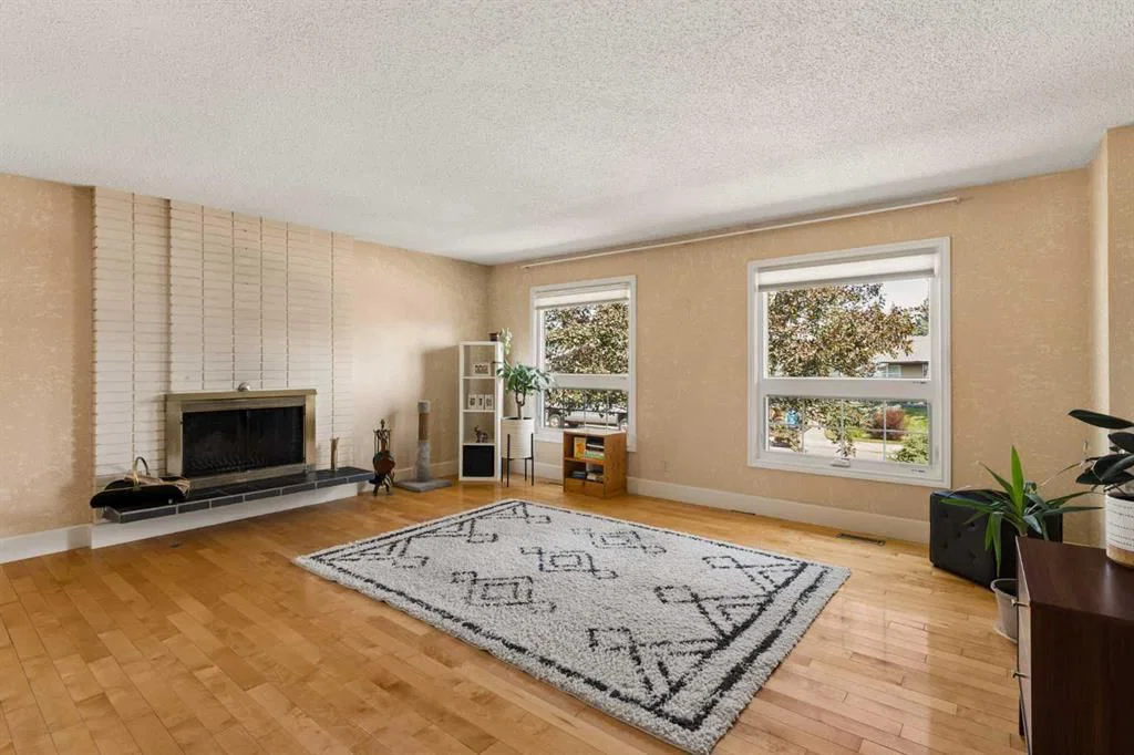 1824 Lake Bonavista Drive SE, Calgary — photo 4 of 45