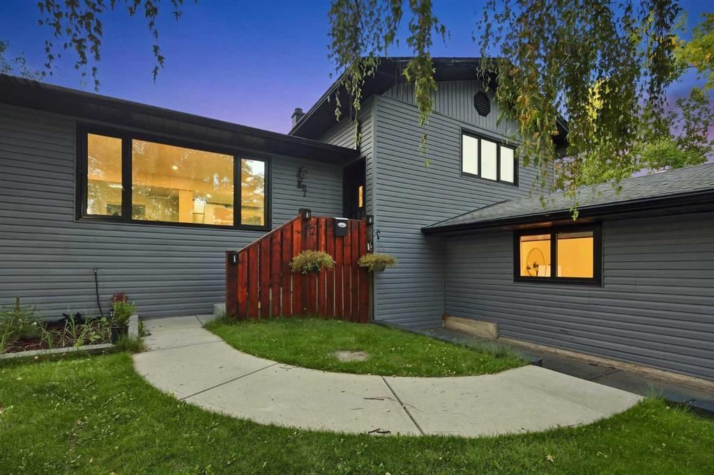 67 Flavelle Road SE, Calgary — photo 3 of 47