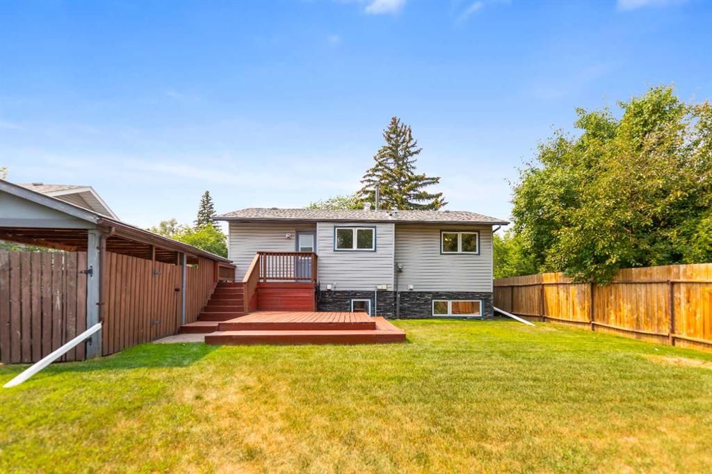 14695 Deer Ridge Drive SE, Calgary — photo 3 of 43