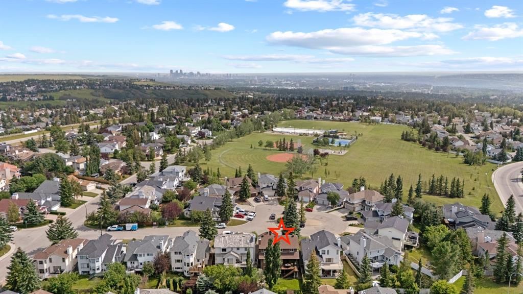 626 Hawkhill Place NW, Calgary — photo 3 of 40