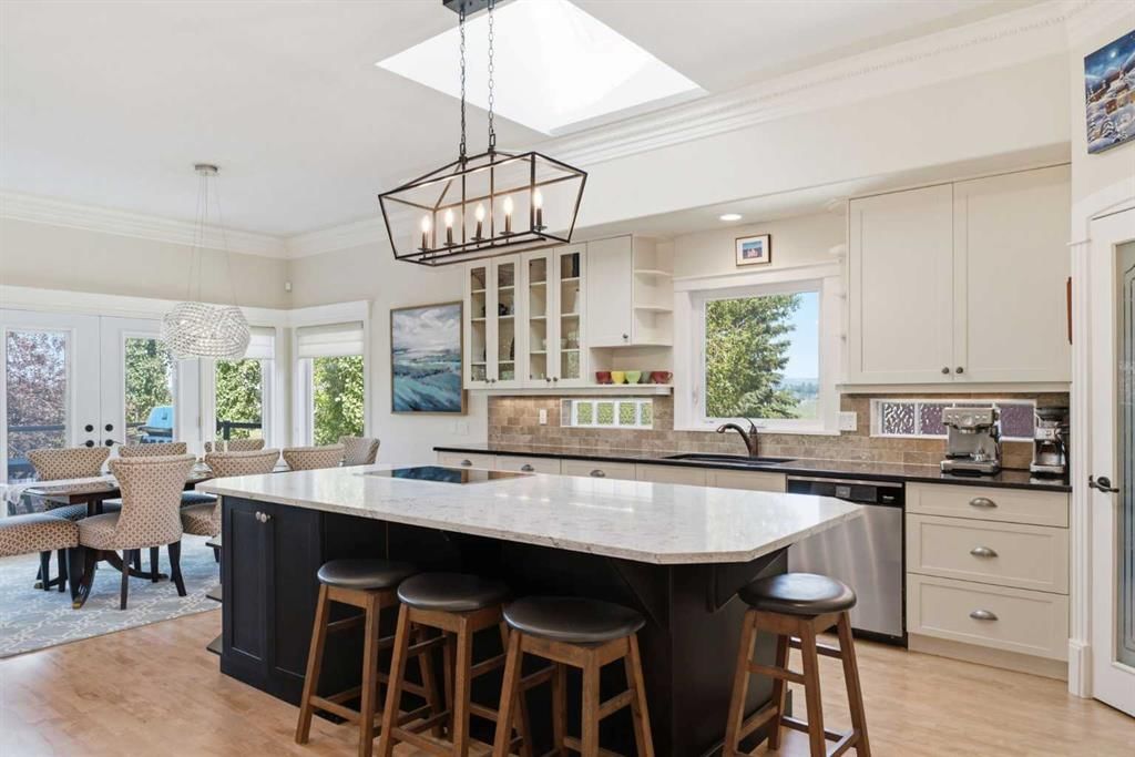 167 Valley Ridge Green NW, Calgary — photo 5 of 27