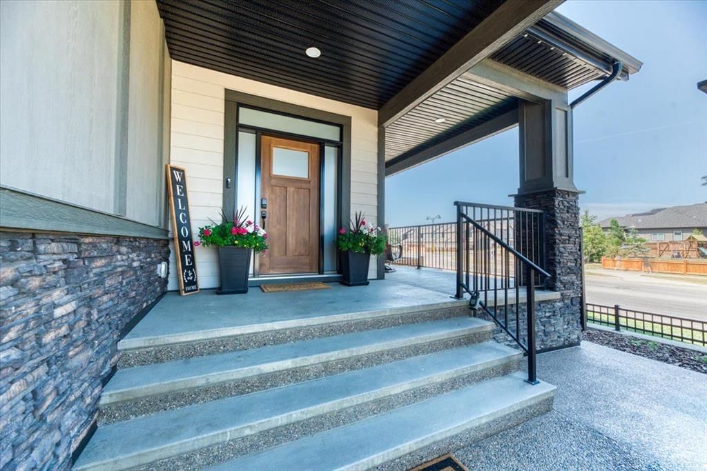 6 Legacy Woods Crescent SE, Calgary — photo 4 of 50