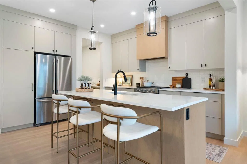 112 Sunrise Heath, Calgary — detached for sale