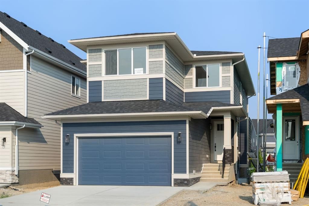 112 Sunrise Heath, Cochrane — photo 2 of 31