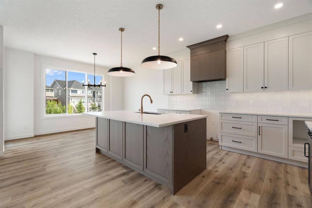 116 Sunrise Heath, Cochrane — photo 4 of 28