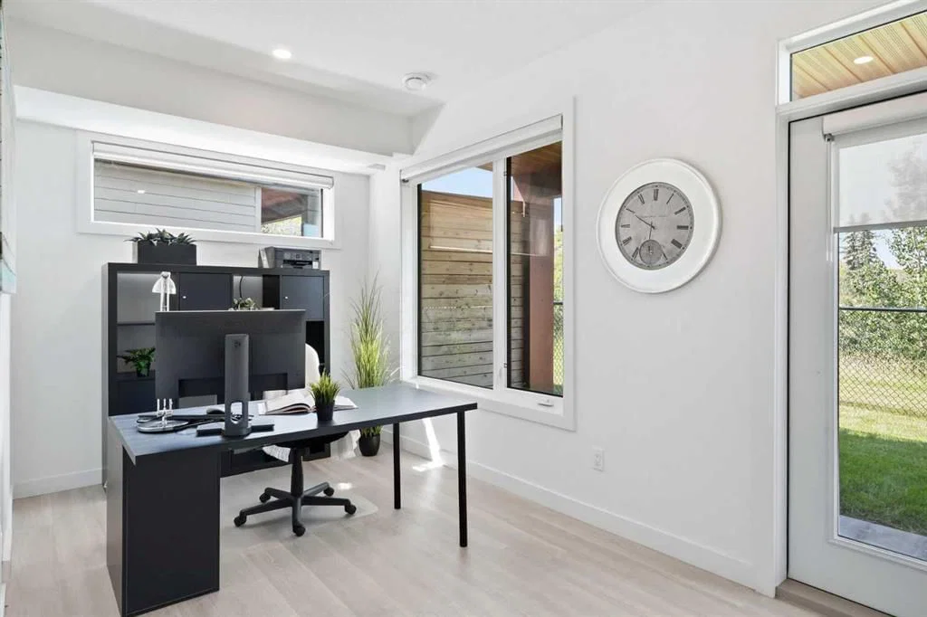 108 Na'a Heights SW, Calgary — photo 3 of 48