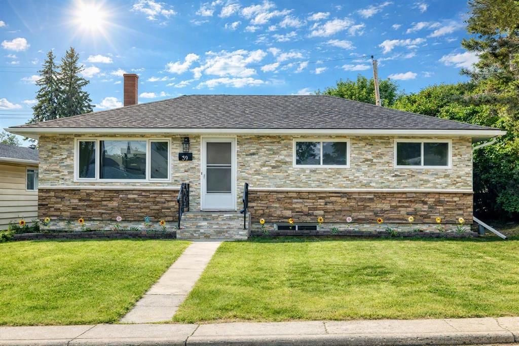 39 Healy Drive SW, Calgary — main listing photo