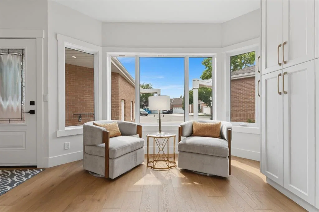 12 Prominence Point SW, Calgary — photo 4 of 48