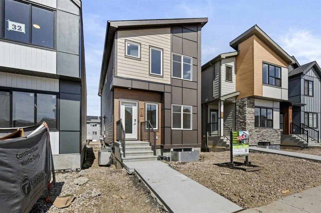 36 Heartwood Lane SE, Calgary — main listing photo