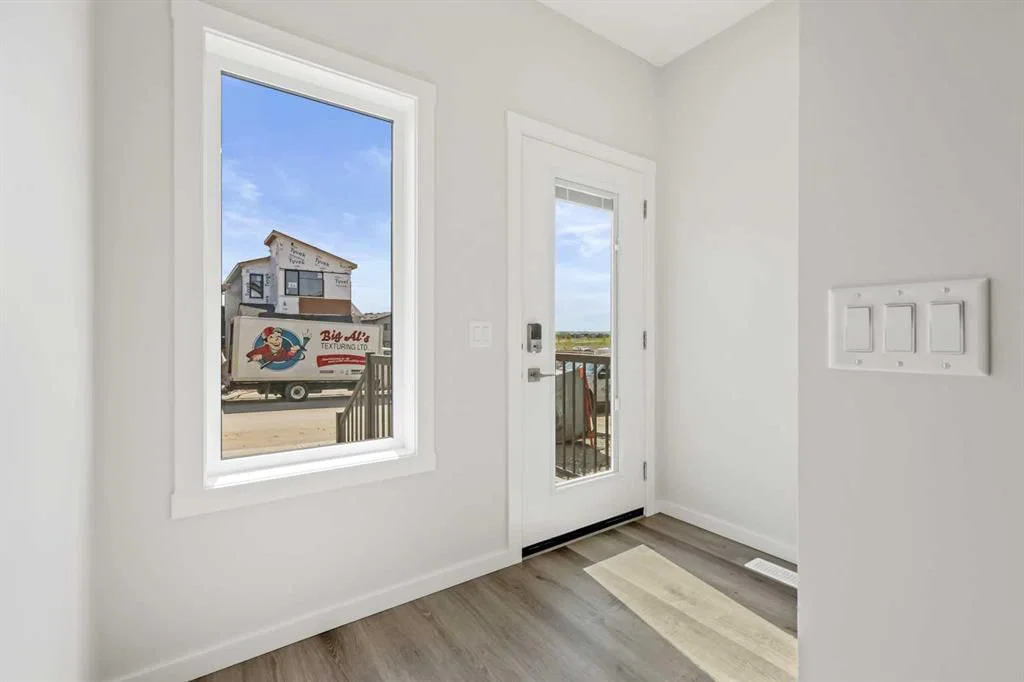 36 Heartwood Lane SE, Calgary — photo 2 of 44