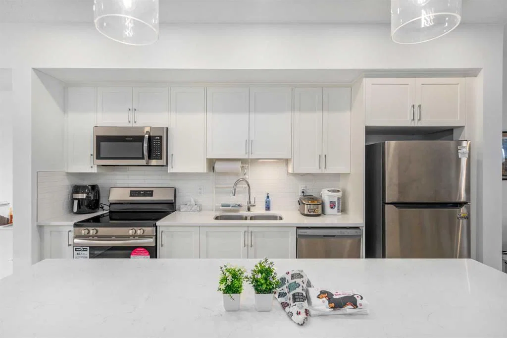 628 Copperstone Manor SE, Calgary — photo 5 of 30
