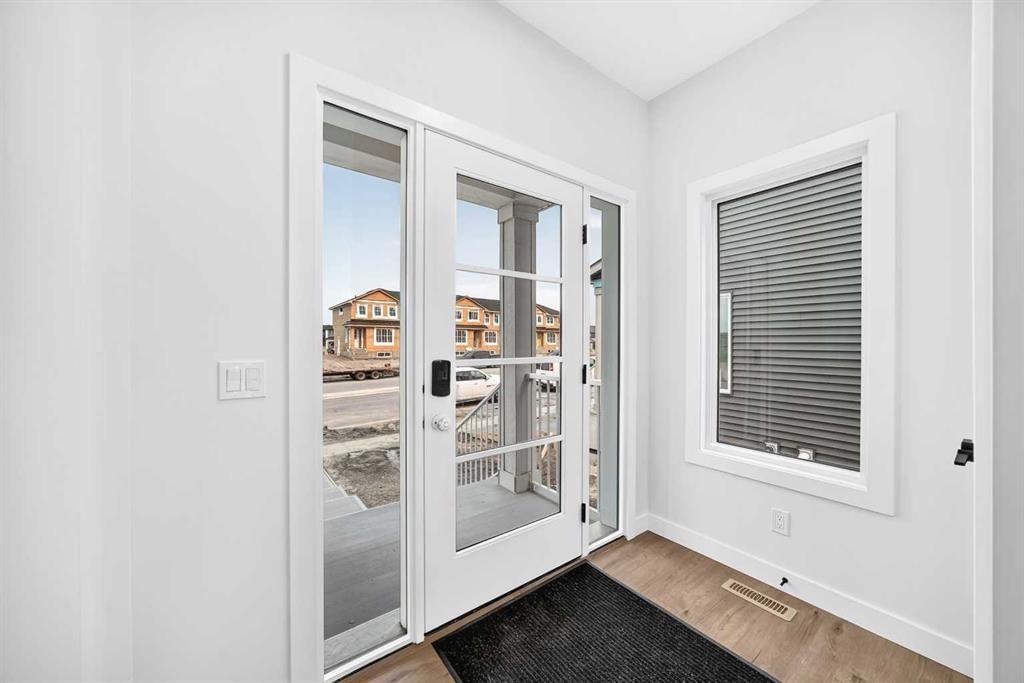 182 Lanark Gate SE, Airdrie — photo 3 of 25