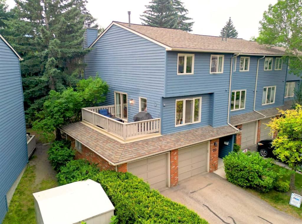 213 Point Mckay Terrace NW, Calgary — photo 2 of 44