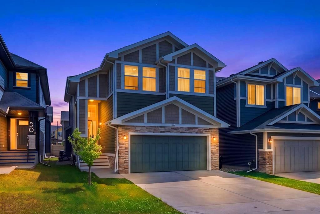 52 Sunrise Way, Cochrane — main listing photo