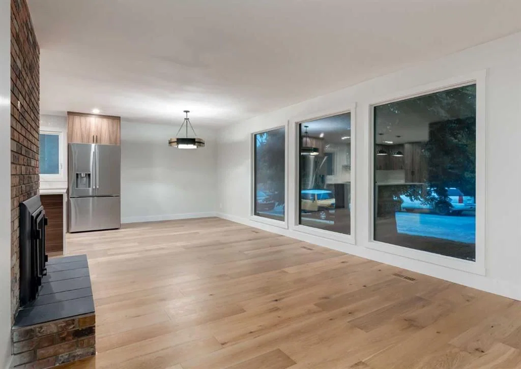 6460 Silver Ridge Way NW, Calgary — photo 3 of 50