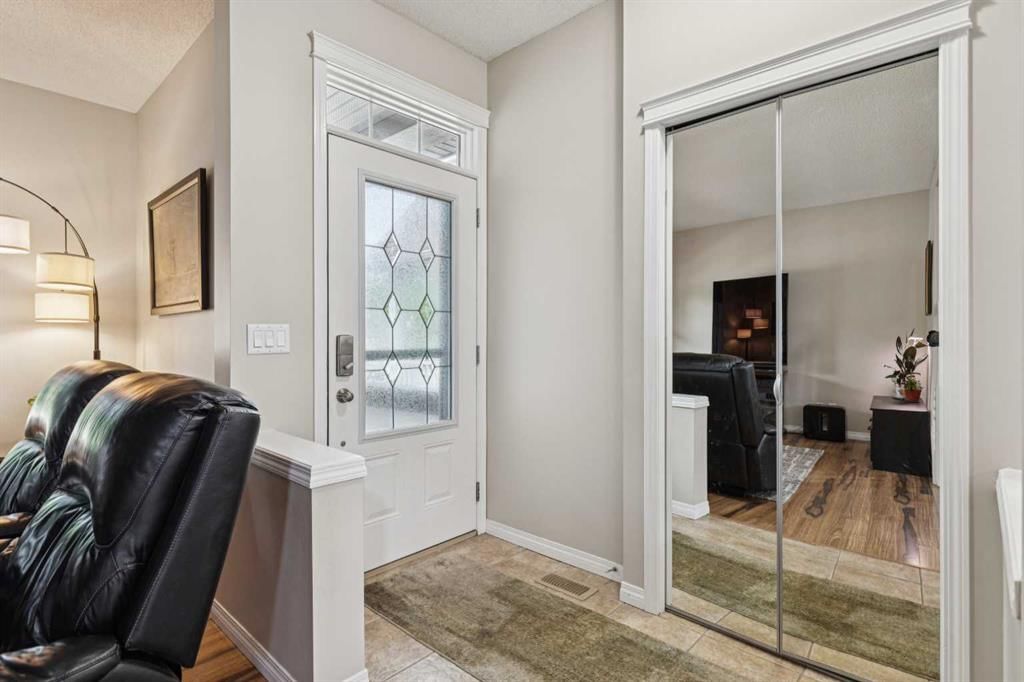 1857 New Brighton Drive SE, Calgary — photo 3 of 46
