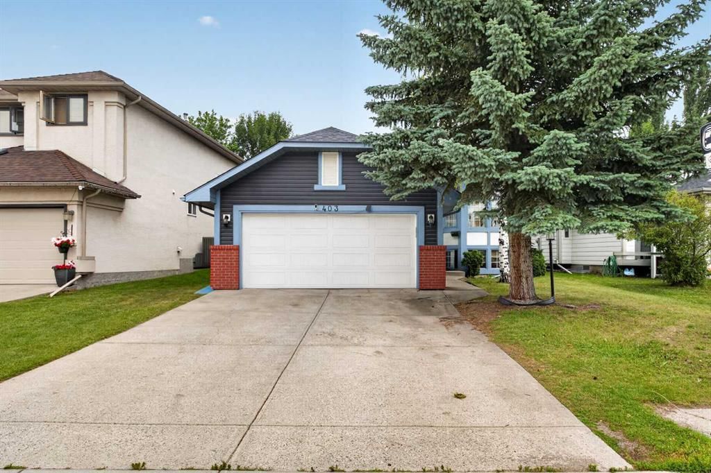 403 Shawinigan Drive SW, Calgary — main listing photo