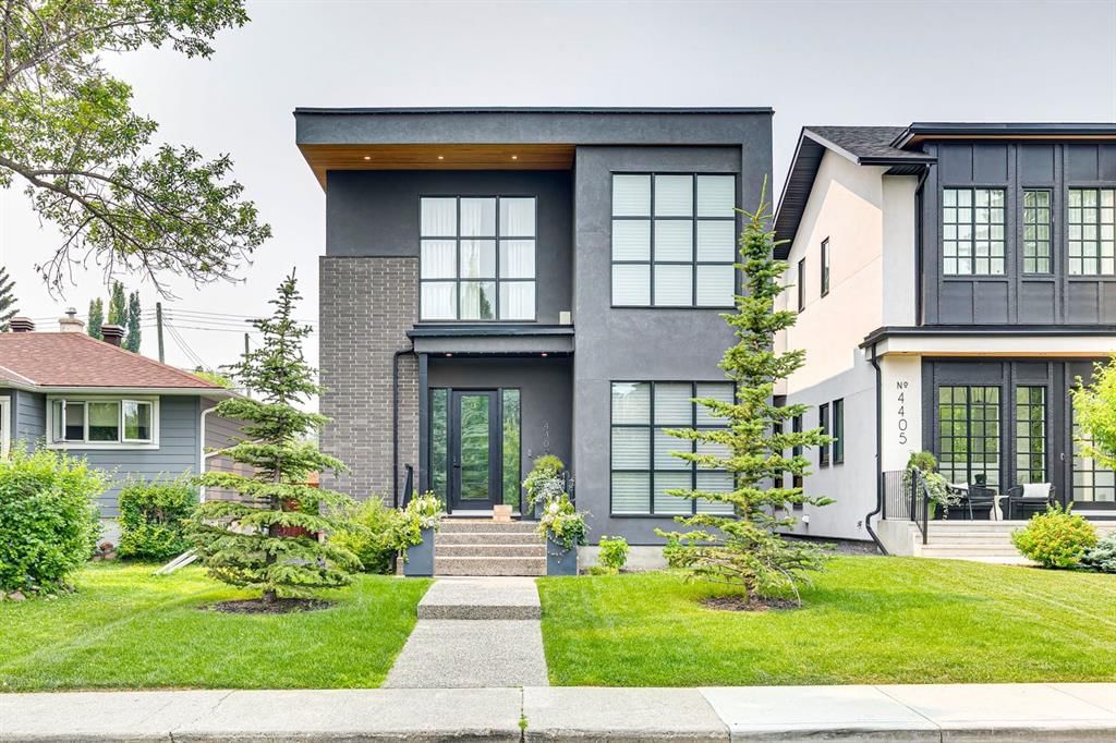 4407 17 Street SW, Calgary — main listing photo