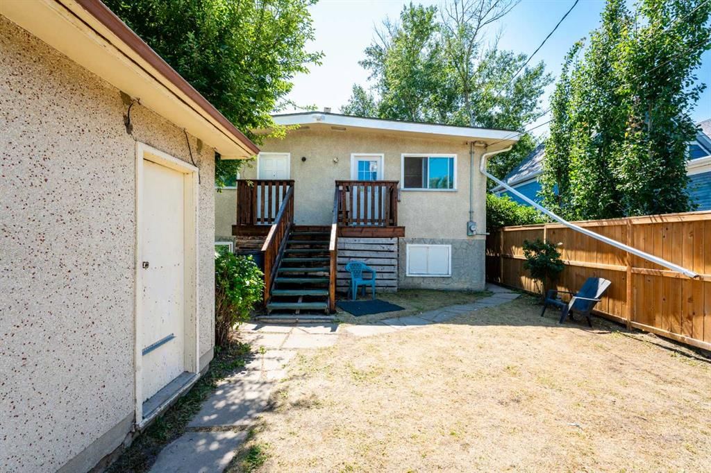 254 23 Avenue NE, Calgary — photo 5 of 15
