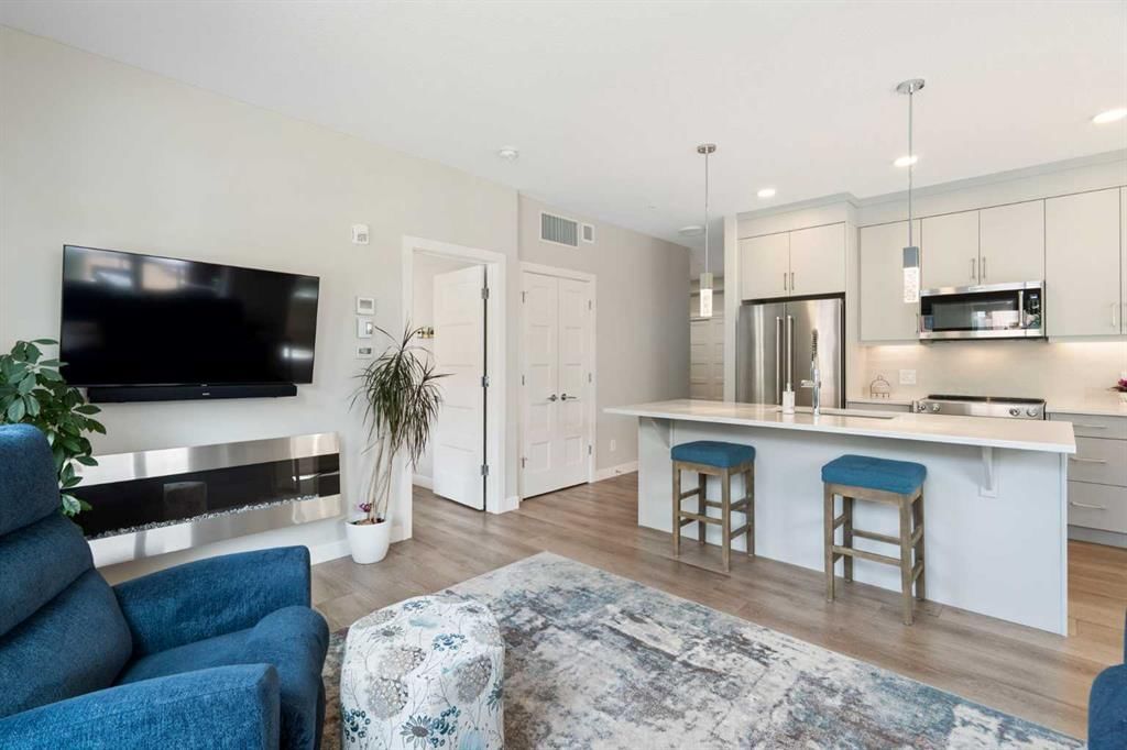 3109, 80 Greenbriar Place NW, Calgary — photo 5 of 46