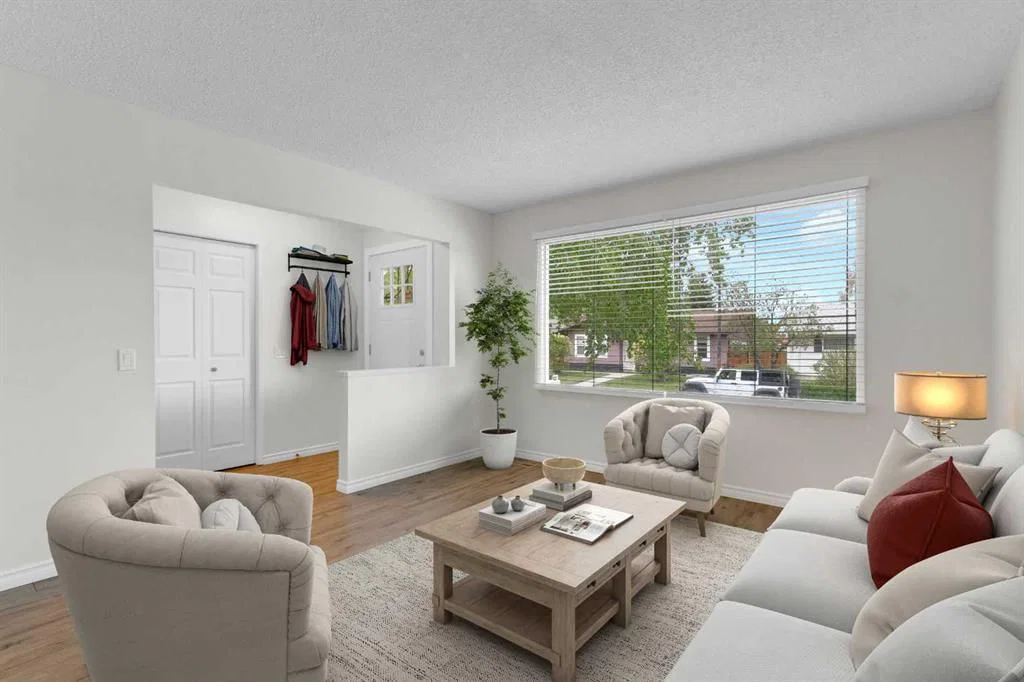 452 Queen Alexandra Way SE, Calgary — photo 4 of 50