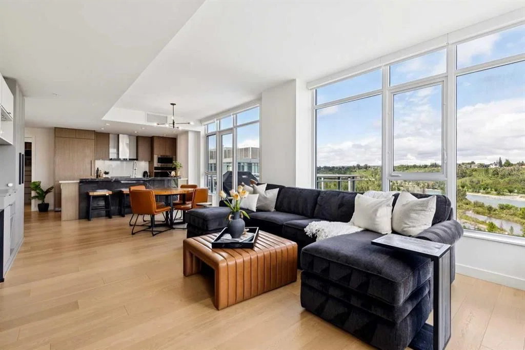 901, 118 Waterfront Court SW, Calgary — photo 4 of 40