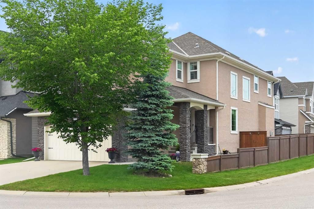 131 Cranarch Crescent SE, Calgary — photo 3 of 50