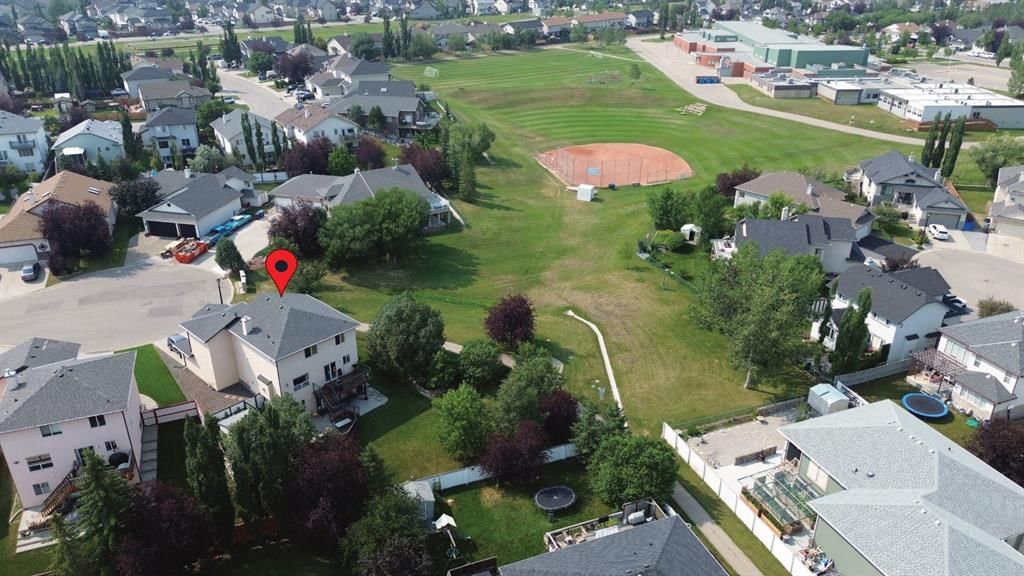 418 Long Beach Landing, Calgary — detached for sale