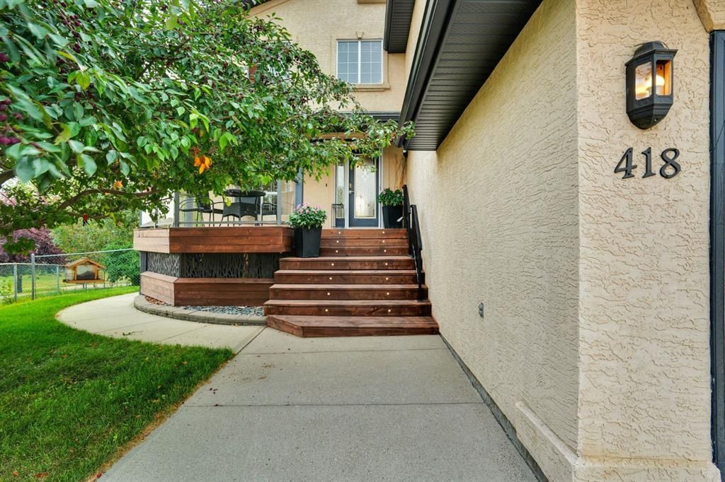 418 Long Beach Landing, Chestermere — photo 3 of 45