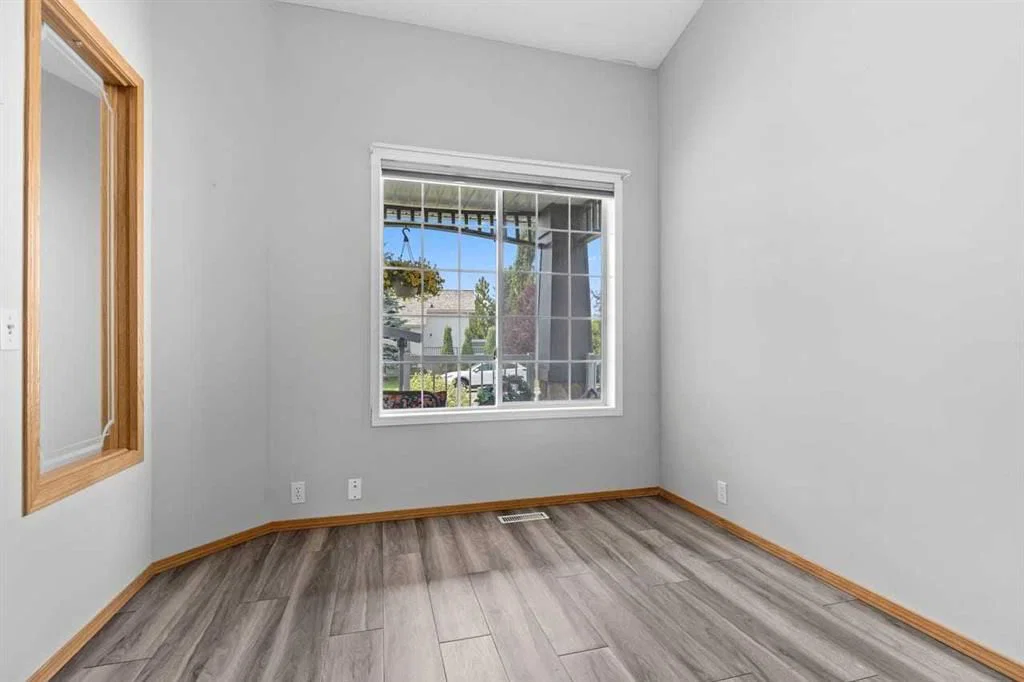 26 Chaparral Close SE, Calgary — photo 3 of 50