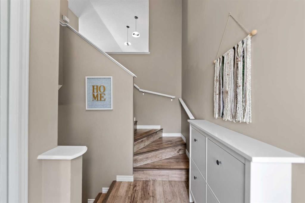 247 Copperfield Heights SE, Calgary — photo 3 of 35
