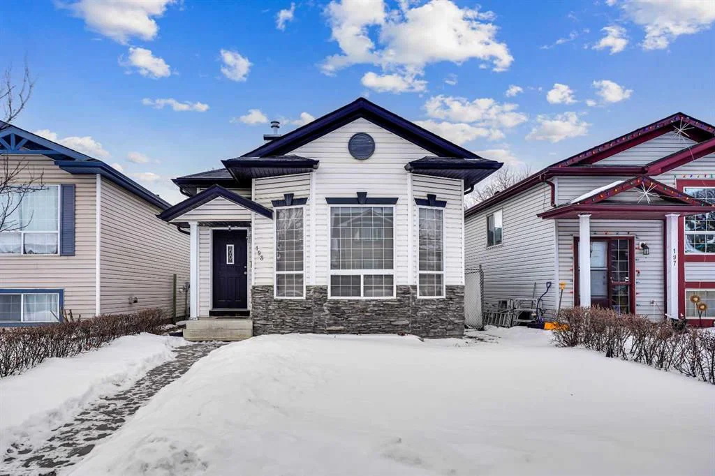 193 Martindale Drive NE, Calgary — main listing photo