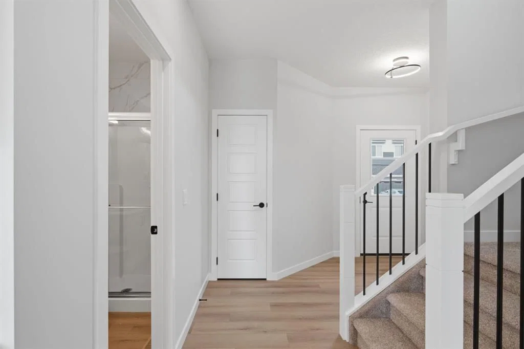 212 Lewiston Landing NE, Calgary — photo 4 of 49