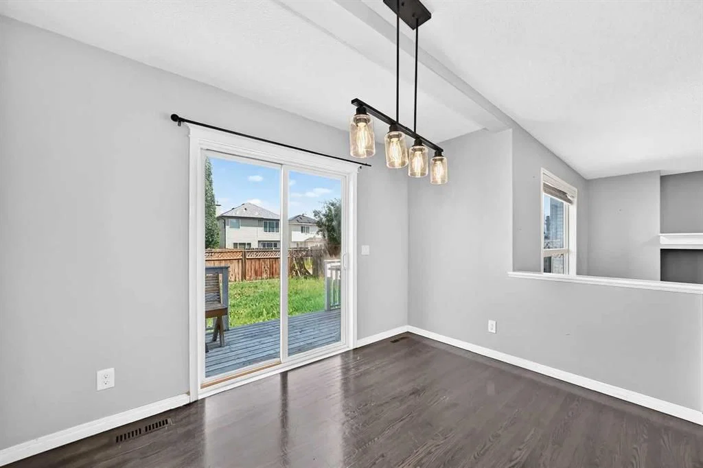 12871 Coventry Hills Way NE, Calgary — photo 4 of 17