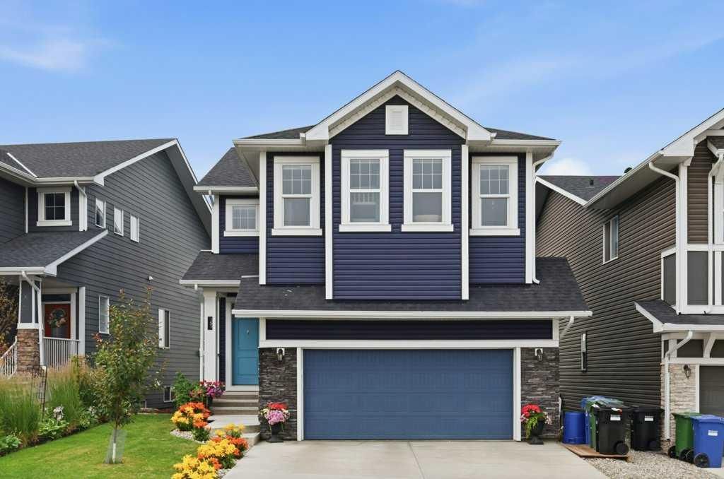 151 Crestridge Hill SW, Calgary — photo 3 of 43