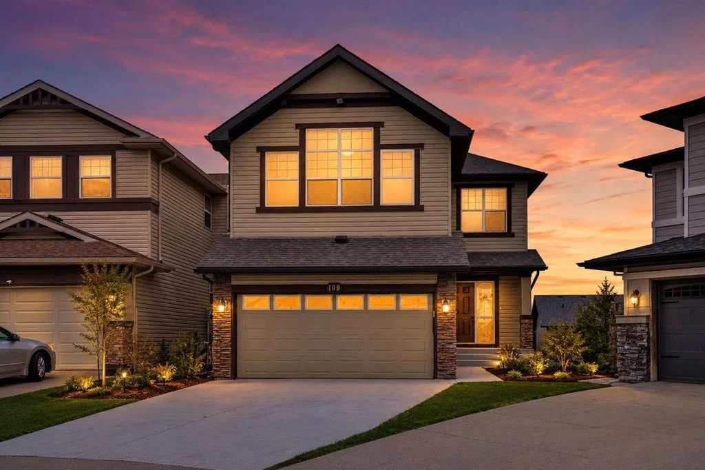 109 Pantego Terrace NW, Calgary — main listing photo
