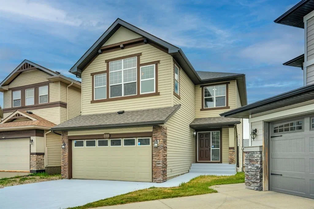 109 Pantego Terrace NW, Calgary — photo 2 of 50