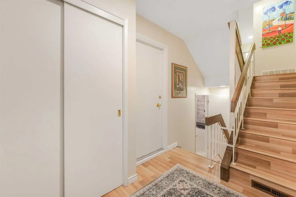 70 Brae Glen Lane SW, Calgary — photo 3 of 50