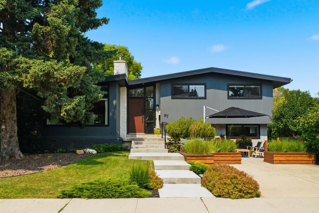97 Chinook Drive SW, Calgary — main listing photo