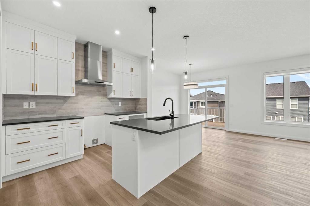 359 Rivercrest Road, Cochrane — photo 3 of 49