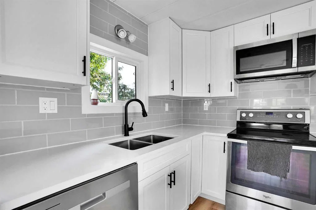 64 Huntwell Way NE, Calgary — main listing photo