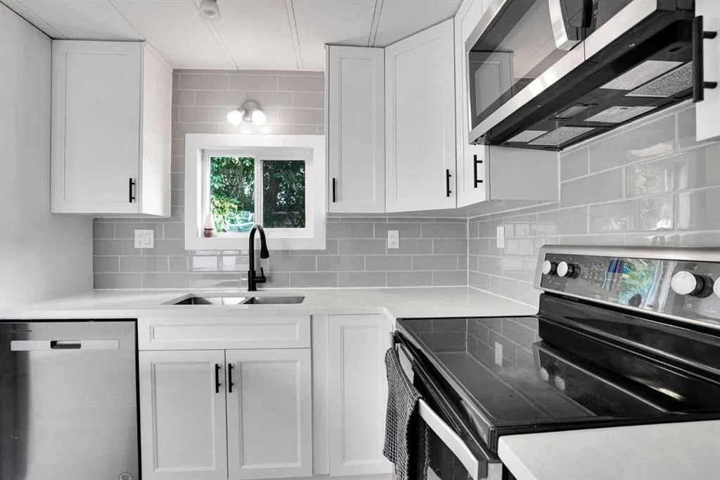 64 Huntwell Way NE, Calgary — photo 4 of 44