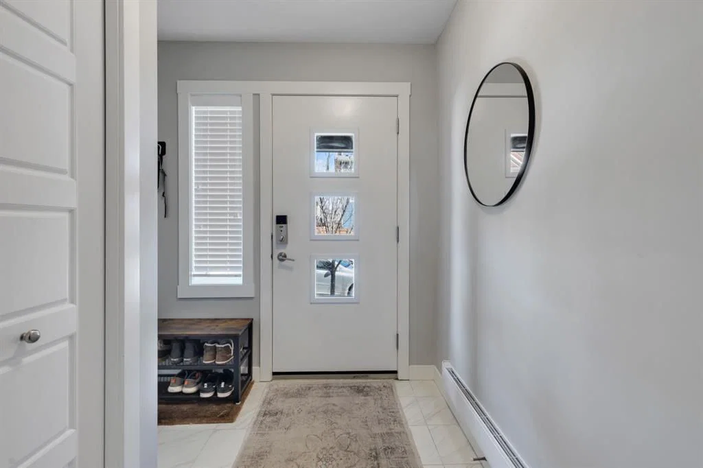 11 Sage Bluff Gate NW, Calgary — photo 2 of 34